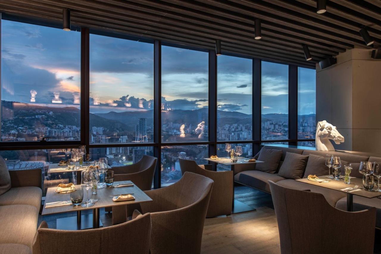 Pullman Tbilisi Axis Towers酒店 外观 照片