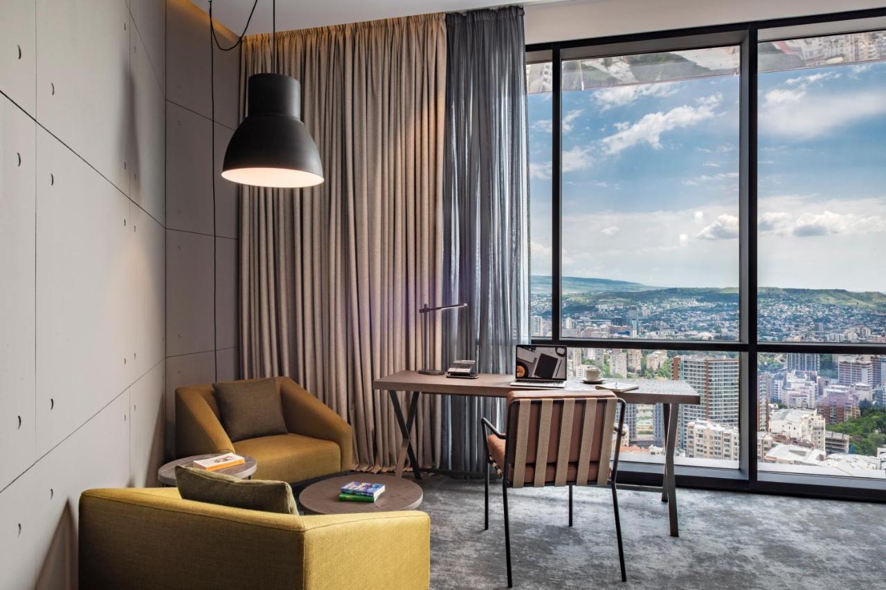 Pullman Tbilisi Axis Towers酒店 外观 照片