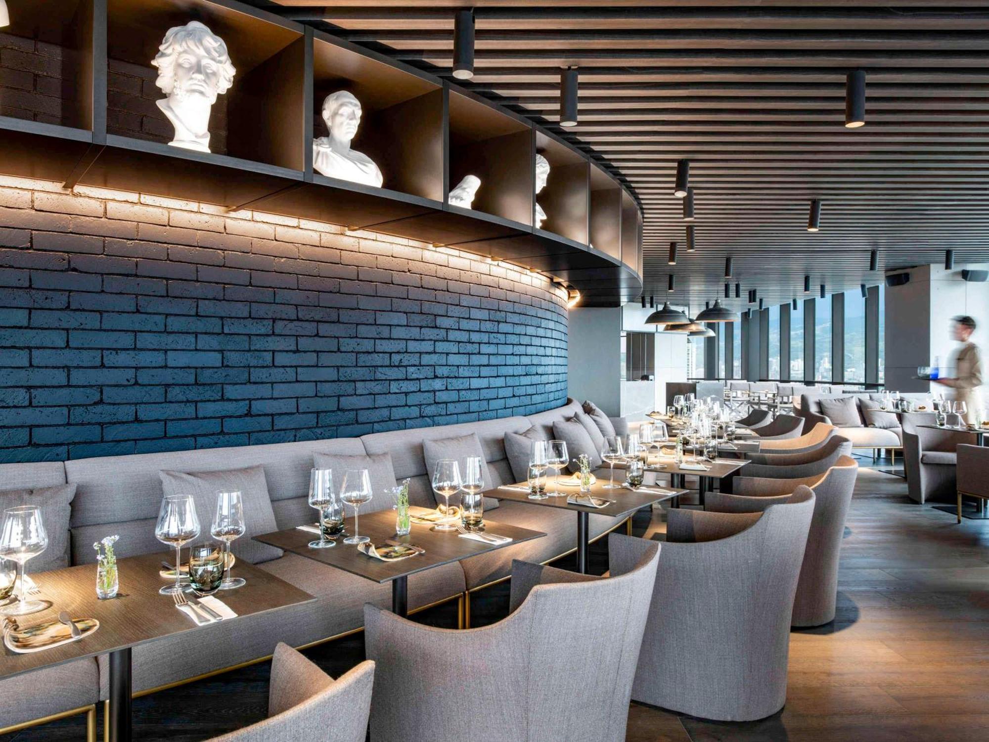 Pullman Tbilisi Axis Towers酒店 外观 照片